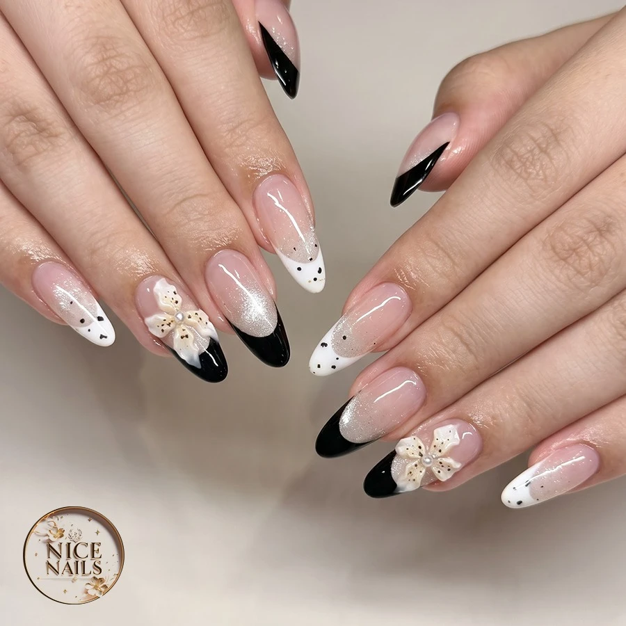 September-inspired nail art ideas